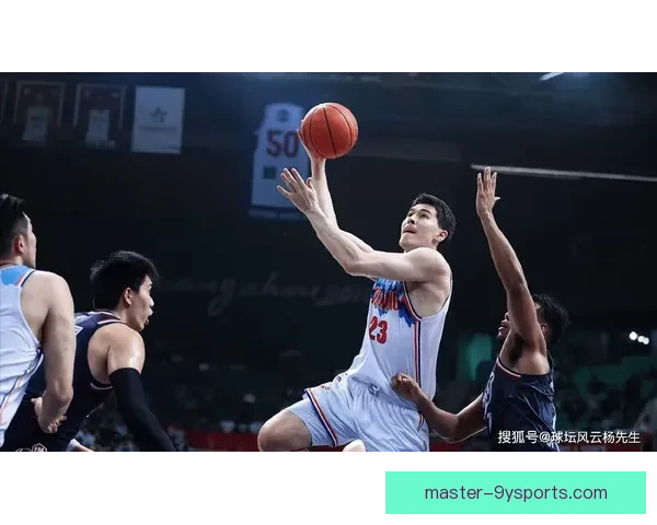 中国男篮力克强敌晋级决赛创赛季最佳战绩展现团队凝聚力与拼搏精神