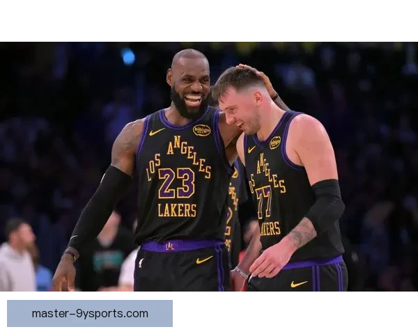 詹姆斯率湖人逆转取胜西部格局再生变数今日焦点战引爆季后赛争夺