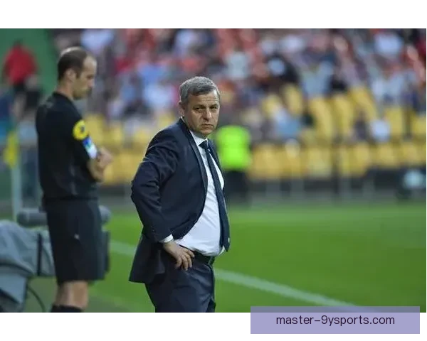 里尔俱乐部宣布新任主帅上任并确定本赛季战略目标