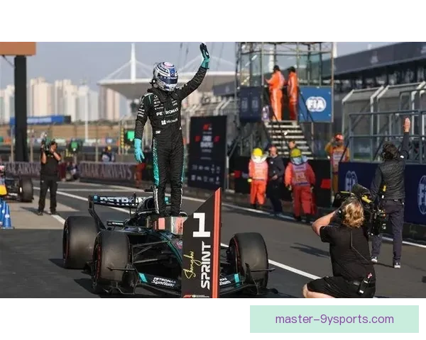 F1赛季激战正酣 各车队技术革新引关注 赛车明星争冠白热化