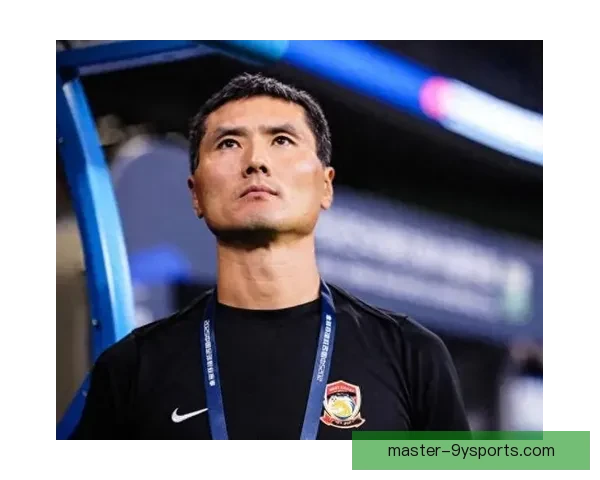 中国足球迎来新篇章 本土教练带领国家队冲击世界杯梦想